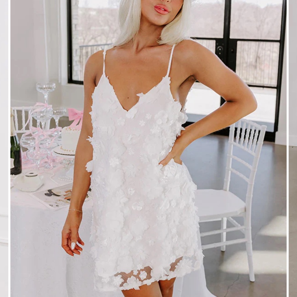 White Floral Appliqué Dress
